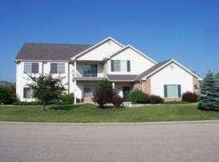 146A Pheasant Run, Johnson Creek, WI 53038