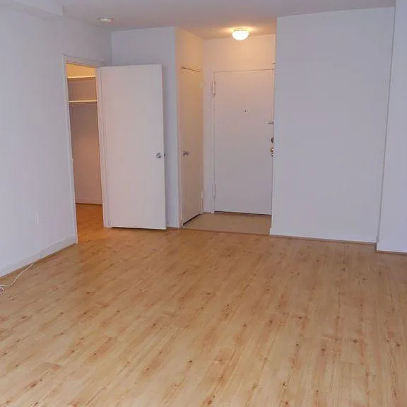 1111 Arlington Blvd #610 — Photo 2