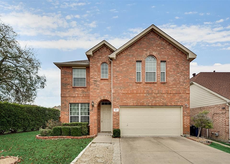 1st image of 917 Dogwood Dr