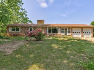 3919 Hammon Rd, De Soto, MO 63020