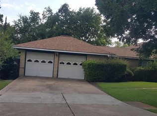 901 Redondo Dr, Houston, TX 77015