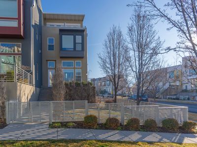 4714 W Daybreak Rim Way, South Jordan, UT, 84009