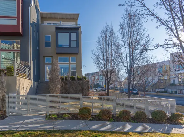 4714 W Daybreak Rim Way, South Jordan, UT 84009