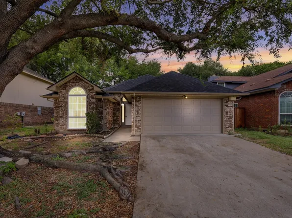 8812 Sabinas Trl, Fort Worth, TX 76118