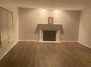 228 Stone Hedge Row Dr #228, Johnstown, OH