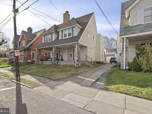 2517 Marshall Rd, Drexel Hill, PA 19026