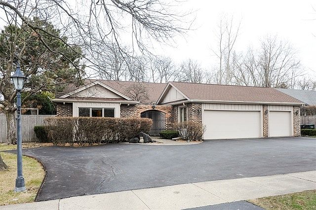 1st image of 3820 Walters Ave