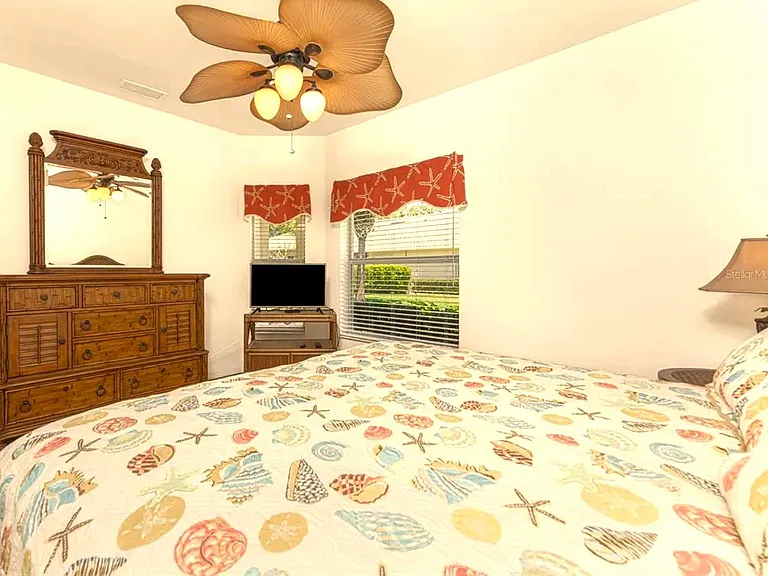 2nd Bedroom