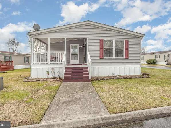 7501 Clearlake Ln, Middle River, MD 21220
