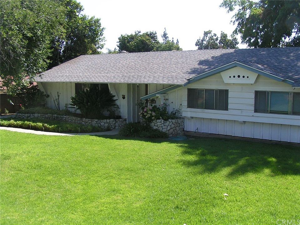1st image of 2024 Angelcrest Dr