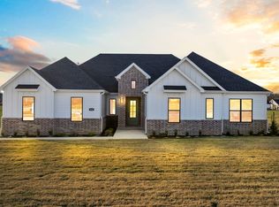 936 Noah St, Fayetteville, AR 72703