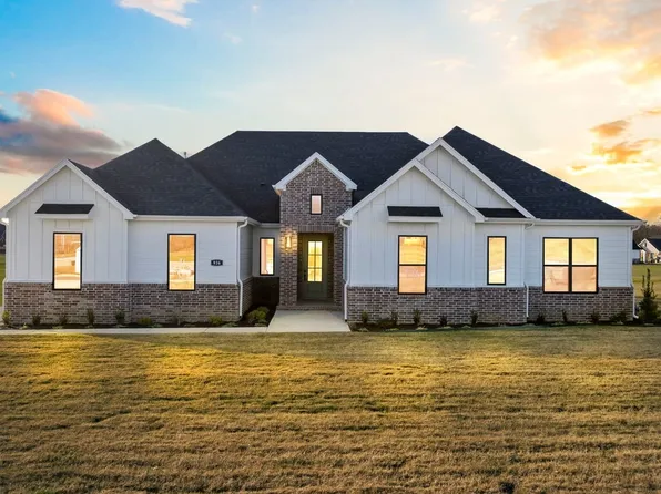 936 Noah St, Fayetteville, AR 72703