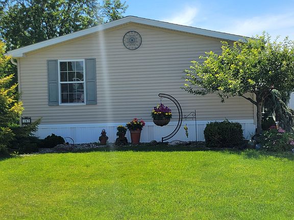 2nd image of 187 Whipporwill Dr #187