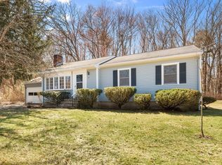 71 Edsel Rd, Littleton, MA 01460