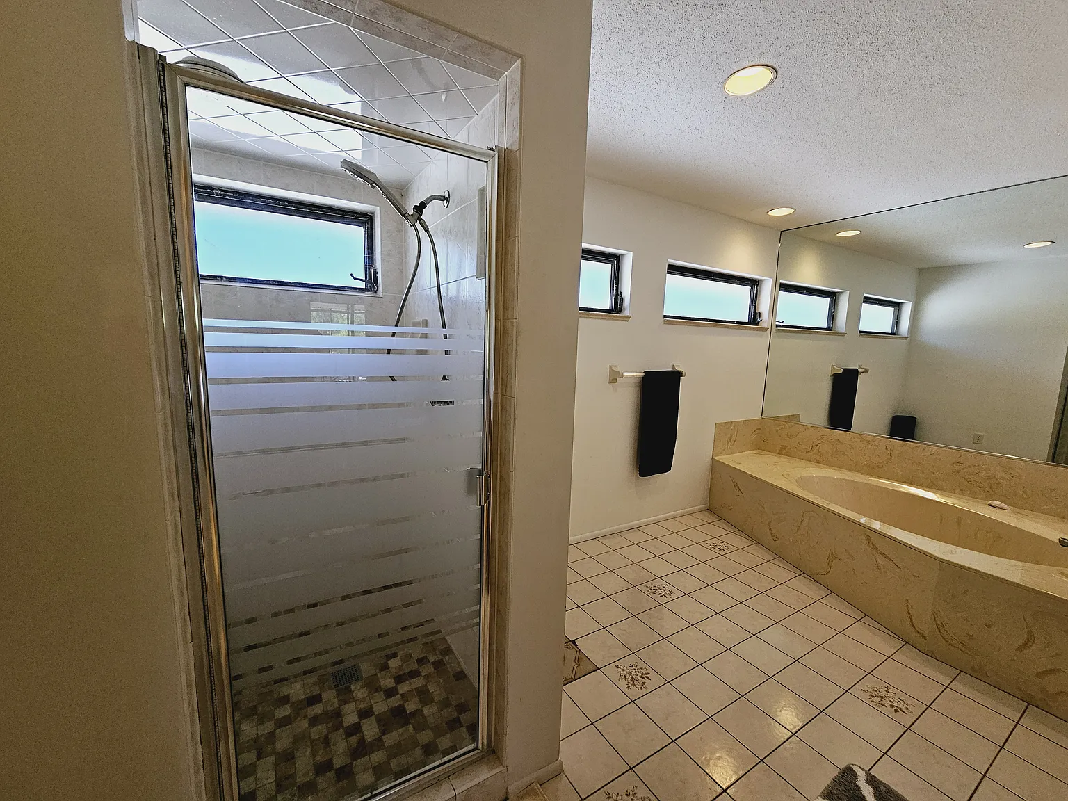 2411 Belle Rd, Englewood, FL 34223 — Photo 3