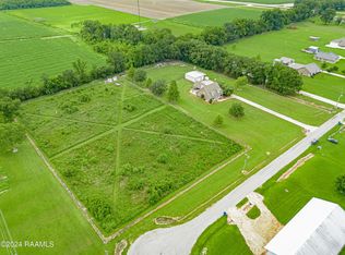 1036 Nook Dr, Arnaudville, LA 70512