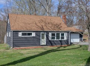 18 Glenwood Dr, Marlborough, CT 06447