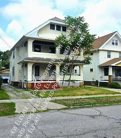 2030 Hood Ave #UP — Photo 2