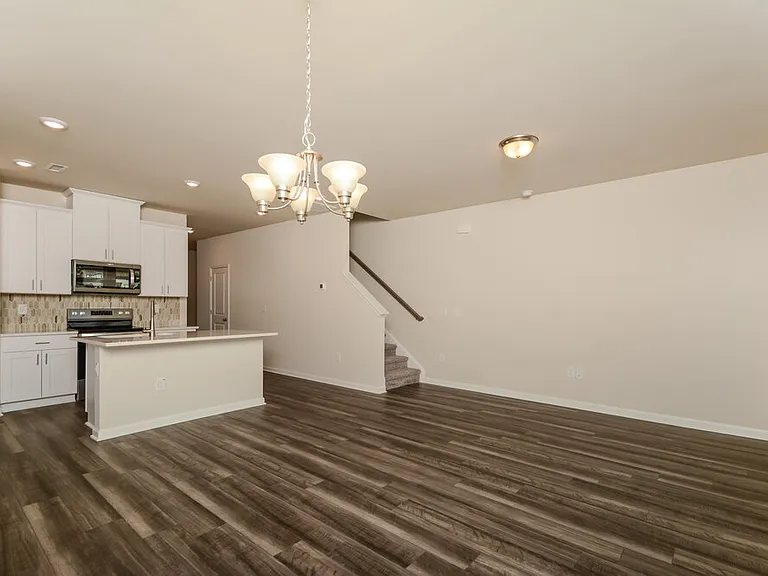 217 Brook Farm Ln — Photo 4