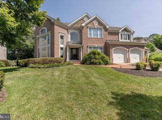 8502 Summershade Dr, Odenton, MD 21113