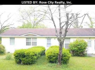 427 Barnes St, Boston, GA 31626