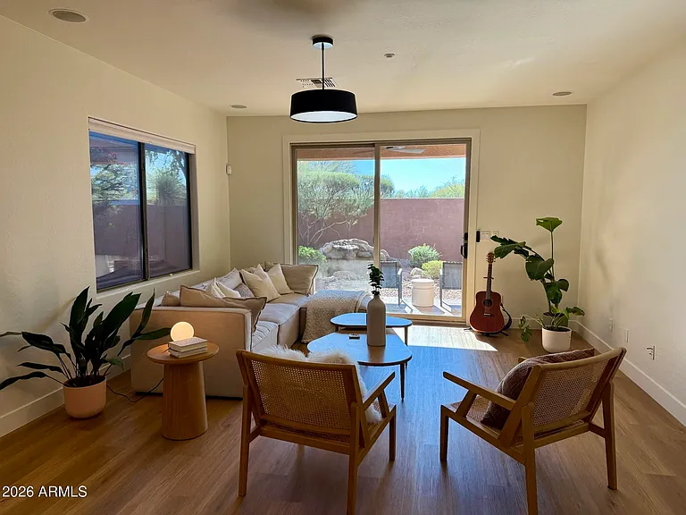 1839 W Owens Way — Photo 12