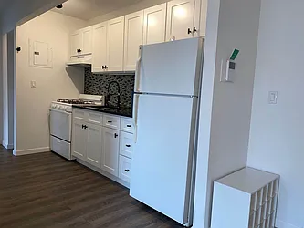 Rented by Golden Bull Realty Management