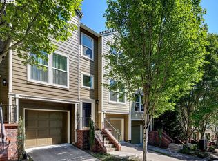 2850 NW Kennedy Ct #71, Portland, OR