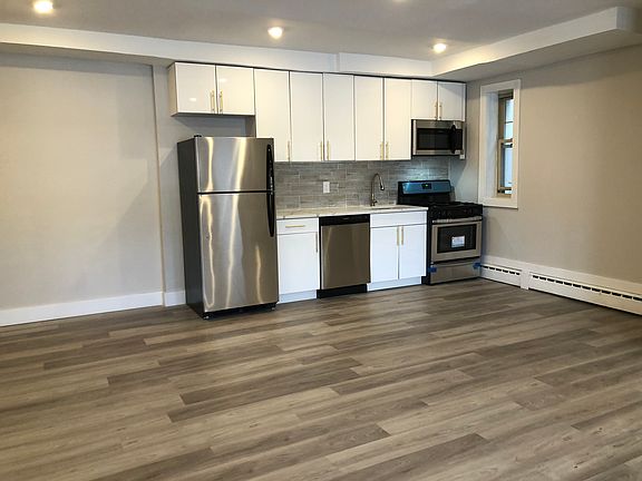 2nd image of 2465 John Fitzgerald Kennedy Blvd #18E