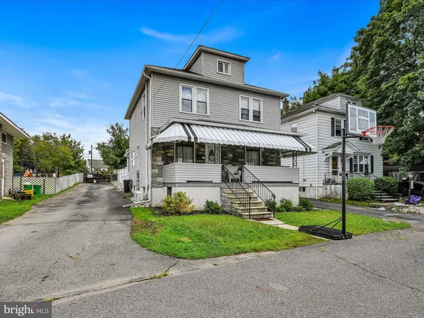 16 Dingwall St, Plains, PA 18705