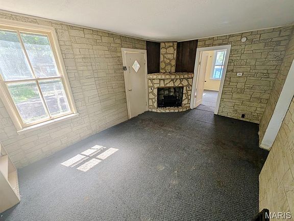 4th image of 612 S 6th St