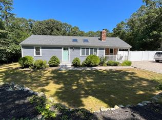 3 Salt Kettle Ln, Sandwich, MA 02563