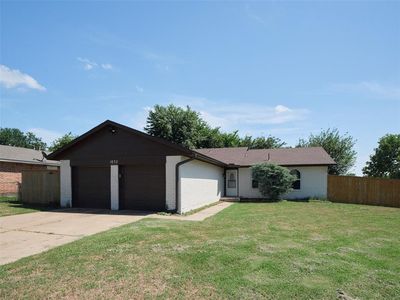 1032 SE 8th St, Moore, OK, 73160