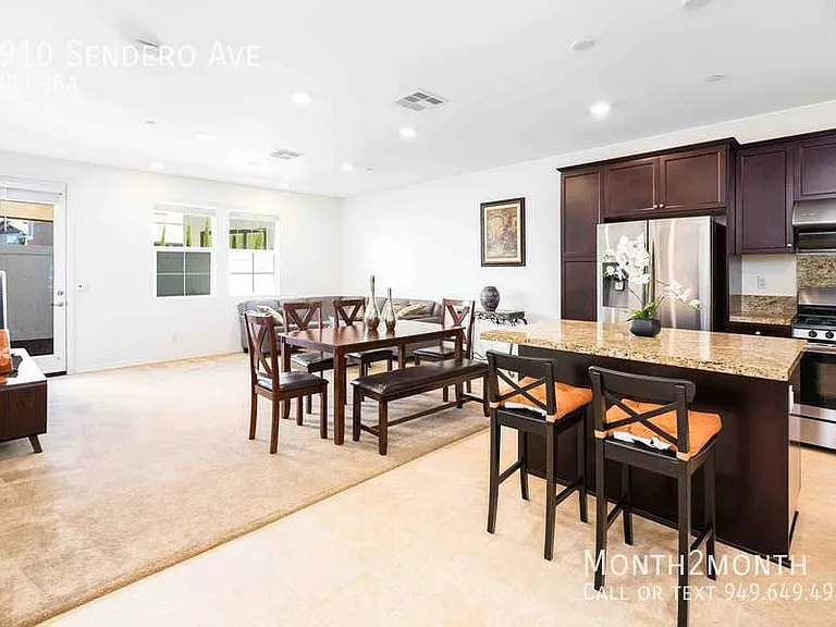 5910 Sendero Ave — Photo 2
