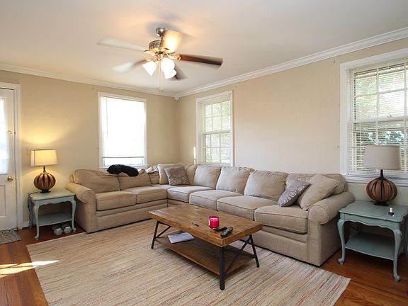 same room with different furniture/arrantement