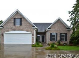 415 Honeysuckle Ct, Greenville, NC 27834