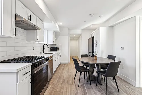 MH Liping 3505 Raymond Ave Photo 1