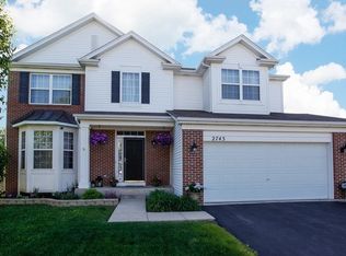 2743 Fort Sumter Ct, Aurora, IL 60503