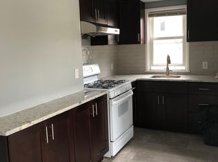 622 Hope St, Providence, RI 02906