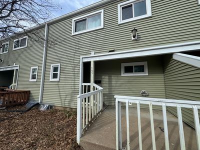 255 N Michigan St APT 80, Lawrence, KS, 66044