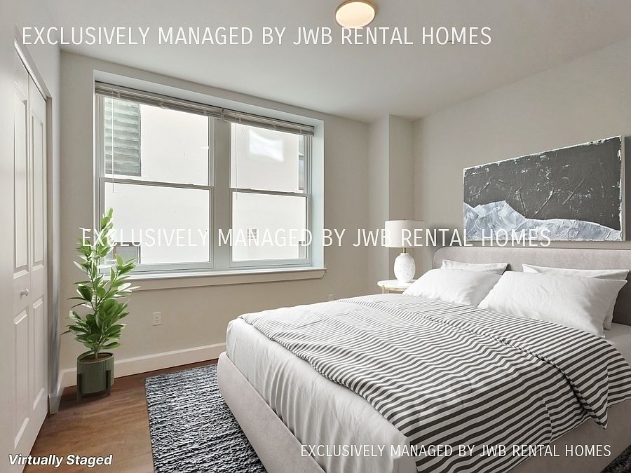 1st image of 218 Church St #302