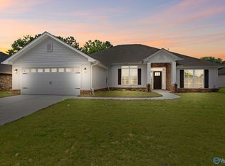 218 Gwynns Fall Trl, Huntsville, AL 35810