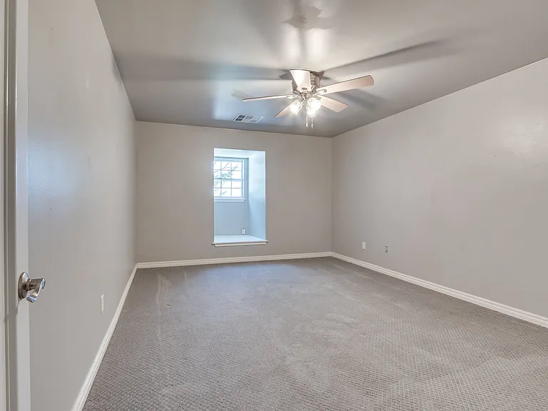 1442 Duffner Dr — Photo 29