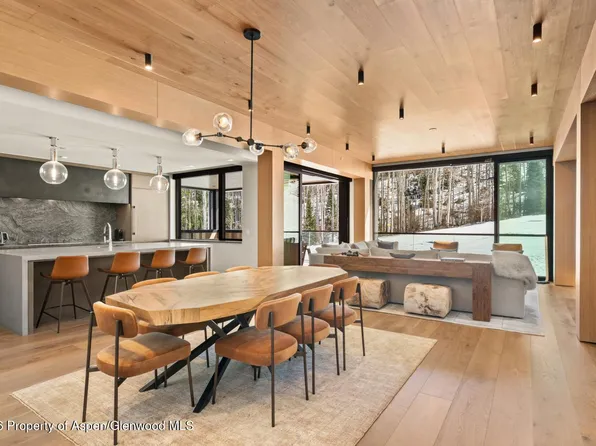 180 Wood Rd #402, Snowmass Village, CO 81615