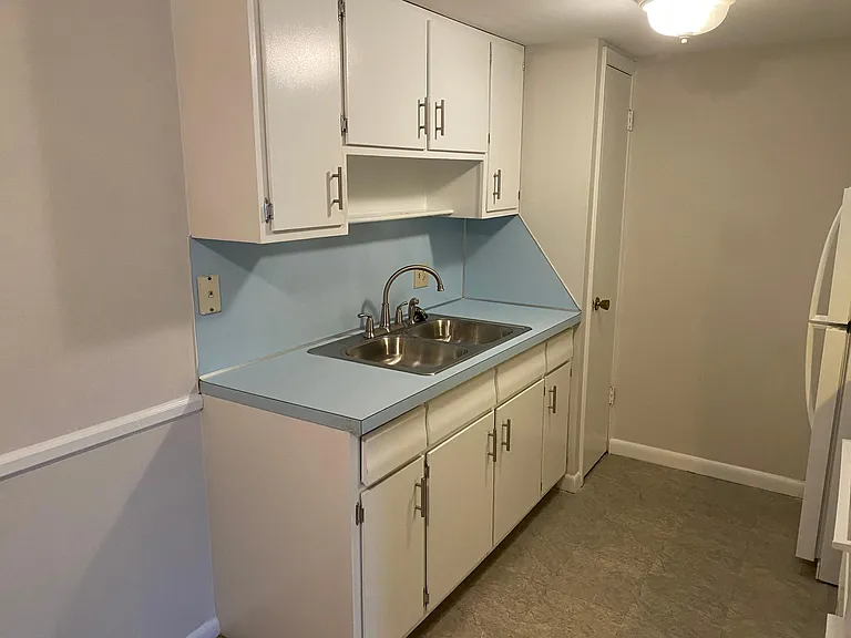 10136 Grover Dr #4 — Photo 4