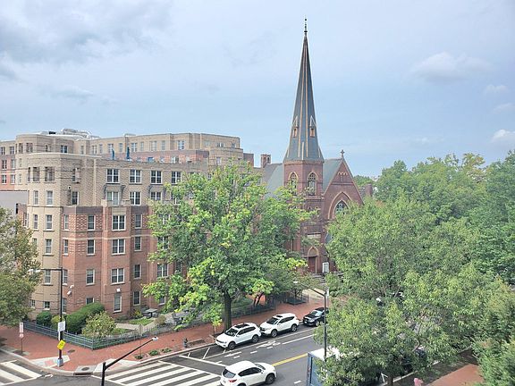 2nd image of 1239 Vermont Ave NW APT 604