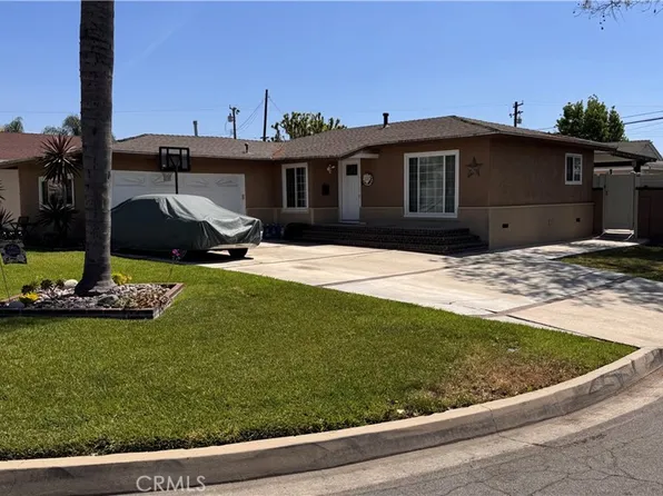11906 Bluefield Ave, La Mirada, CA 90638