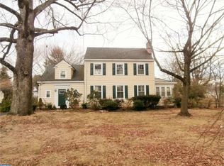 2004 Makefield Rd, Yardley, PA 19067