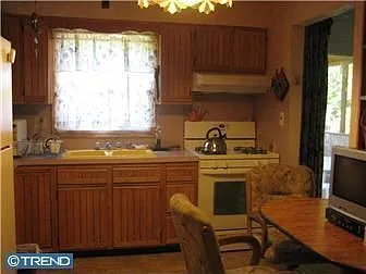 163 Loomis Ct photo 1