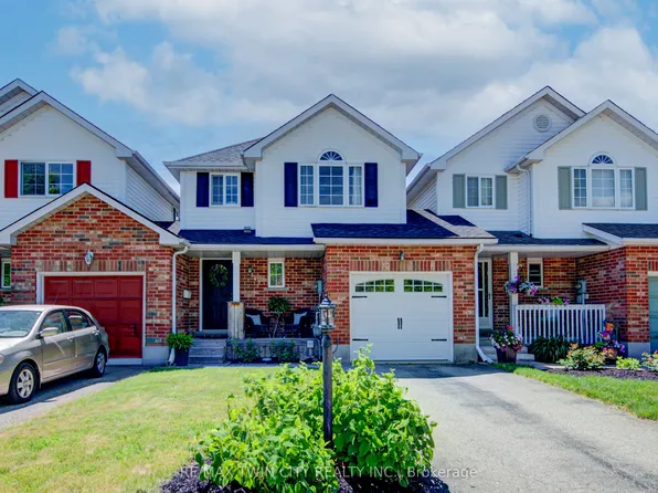 243 Auburn Dr, Waterloo, ON N2K 3X7